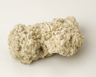 M 00013
<br/>
<br/>
<em></em>